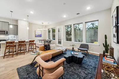 812 Glowing Dawn Drive, Houston, TX 77018 - Photo 4