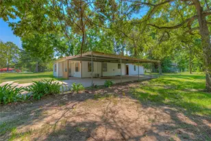 305 Oak Ridge Dr, Onalaska, TX 77360 - Photo 18