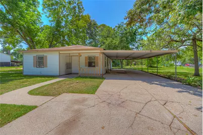 305 Oak Ridge Drive, Onalaska, TX 77360 - Photo 1