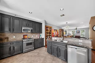 1706 Elgin St, Houston, TX 77004 - Photo 16