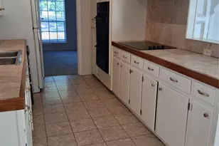 7515 Brush Wood Dr, Houston, TX 77088 - Photo 8