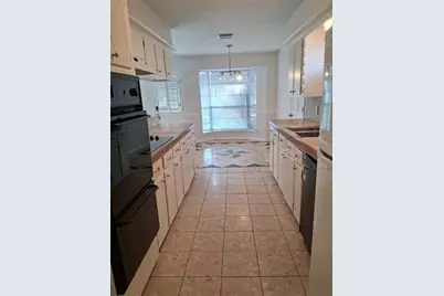 7515 Brush Wood Drive, Houston, TX 77088 - Photo 8