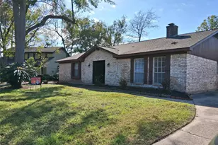 7515 Brush Wood Dr, Houston, TX 77088 - Photo 1