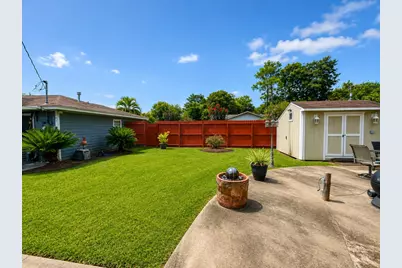 10614 Sorsby Way, Houston, TX 77047 - Photo 8