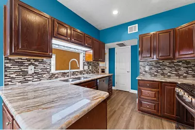 5602 Society Ln, Houston, TX 77084 - Photo 8