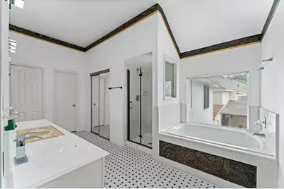5602 Society Ln, Houston, TX 77084 - Photo 18