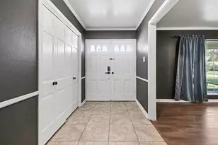 5001 Glenhaven Dr, Baytown, TX 77521 - Photo 6