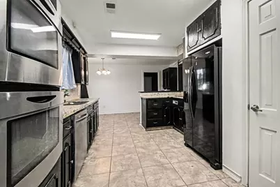 5001 Glenhaven Drive, Baytown, TX 77521 - Photo 14