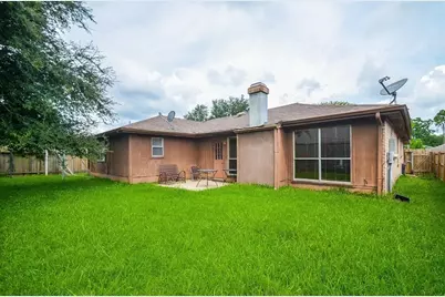 13107 Northfleet Drive, Houston, TX 77082 - Photo 32