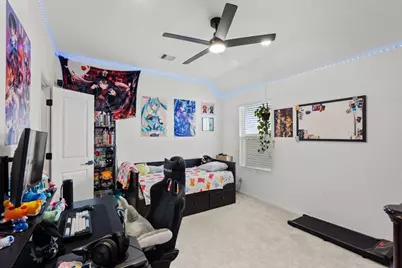 13716 Windward Mist Drive, Texas City, TX 77568 - Photo 34