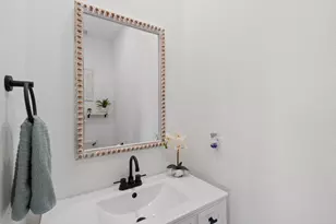 13716 Windward Mist Dr, Texas City, TX 77568 - Photo 14