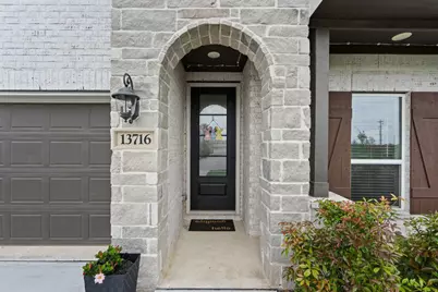 13716 Windward Mist Drive, Texas City, TX 77568 - Photo 42