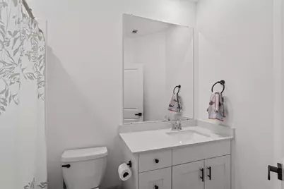 13716 Windward Mist Drive, Texas City, TX 77568 - Photo 30