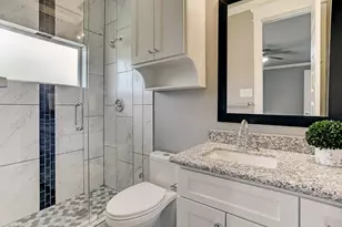 325 Bunker Hill Rd, Houston, TX 77024 - Photo 40