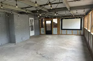 228 Oak Manor Dr, Alvin, TX 77511 - Photo 26