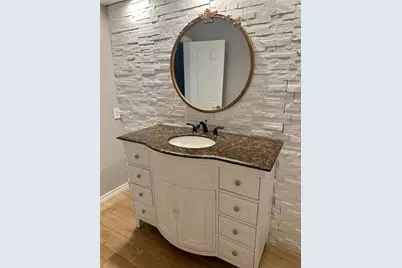 228 Oak Manor Drive, Alvin, TX 77511 - Photo 18