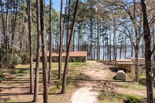 636 Campoli Rd, Etoile, TX 75944 - Photo 2