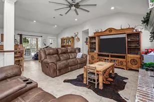 636 Campoli Rd, Etoile, TX 75944 - Photo 12
