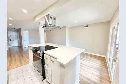 8225 Kingsbrook Road #116, Houston, TX 77024 - Photo 8