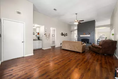 3203 Farmers Field Street, Pearland, TX 77581 - Photo 4