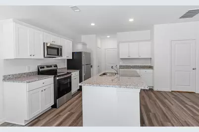 15052 Ronan Drive, Conroe, TX 77316 - Photo 10