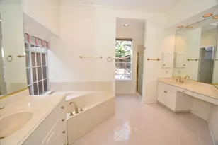 16 Treverstone Ct, Sugar Land, TX 77479 - Photo 24