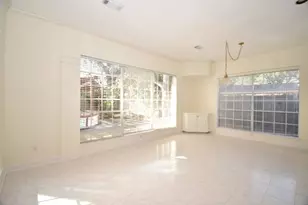 16 Treverstone Ct, Sugar Land, TX 77479 - Photo 8