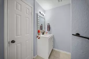 1414 Cypress Cove St, La Porte, TX 77571 - Photo 18