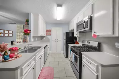 1414 Cypress Cove Street, La Porte, TX 77571 - Photo 8