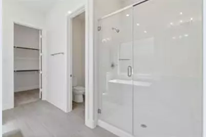 1537 Apache Heights Dr, Dayton, TX 77535 - Photo 8