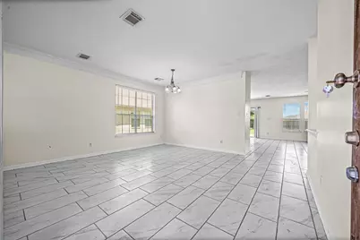 9641 Weldridge Drive, Sugar Land, TX 77498 - Photo 4