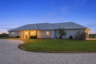 5330 Indian Trail Ln, Brenham, TX 77833 - Photo 1