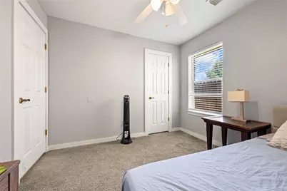 327 Mammoth Springs Lane, Dickinson, TX 77539 - Photo 44