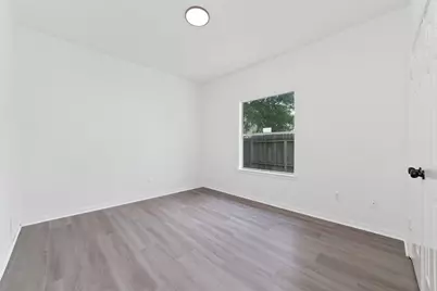 4211 Torrey Creek Lane, Houston, TX 77014 - Photo 18
