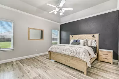 305 Bordeaux Court, Alvin, TX 77511 - Photo 16