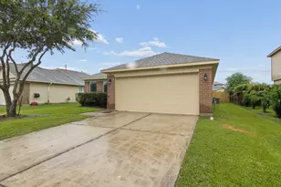 7811 Adonis Ave, Baytown, TX 77521 - Photo 2