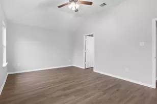 7811 Adonis Ave, Baytown, TX 77521 - Photo 24