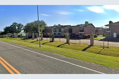 18800 Egret Bay Boulevard #1201, Webster, TX 77058 - Photo 2