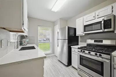 21014 Western Valley Drive, Katy, TX 77449 - Photo 6