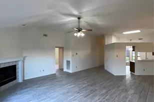 21810 N Tangle Creek Ln, Spring, TX 77388 - Photo 4