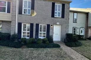 10378 Briar Forest Dr, Houston, TX 77042 - Photo 4