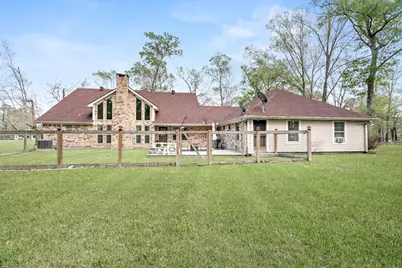 306 Creekside Loop, Sour Lake, TX 77659 - Photo 24