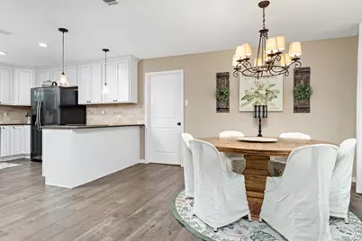 306 Creekside Loop, Sour Lake, TX 77659 - Photo 6