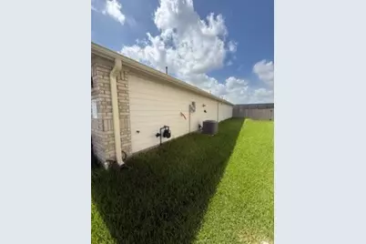 7406 Elm Landing Lane, Richmond, TX 77469 - Photo 4