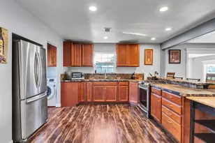 20966 Hwy 35, Sweeny, TX 77480 - Photo 10