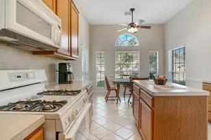 25710 Bearborough Dr, Spring, TX 77386 - Photo 18