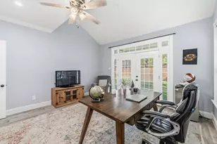 57 Cascade Springs Pl, The Woodlands, TX 77381 - Photo 18