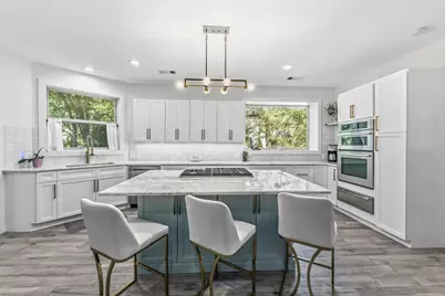 57 Cascade Springs Place, The Woodlands, TX 77381 - Photo 8