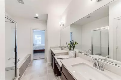 118 Sylvester Road, Houston, TX 77009 - Photo 12