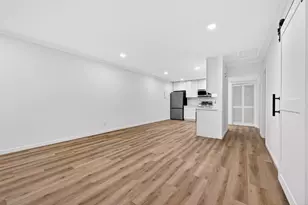 3300 Yorktown St, Houston, TX 77056 - Photo 12